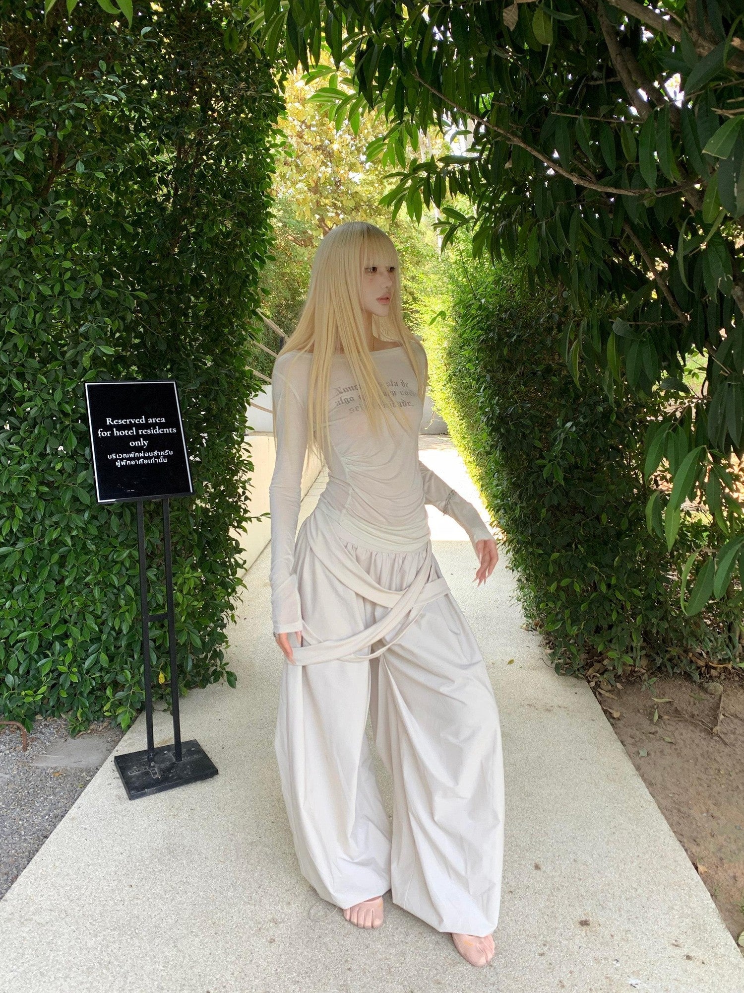Rase le sol Asymmetric Lace Up Relaxed Straight Cuffed Women's Wide-leg Pants