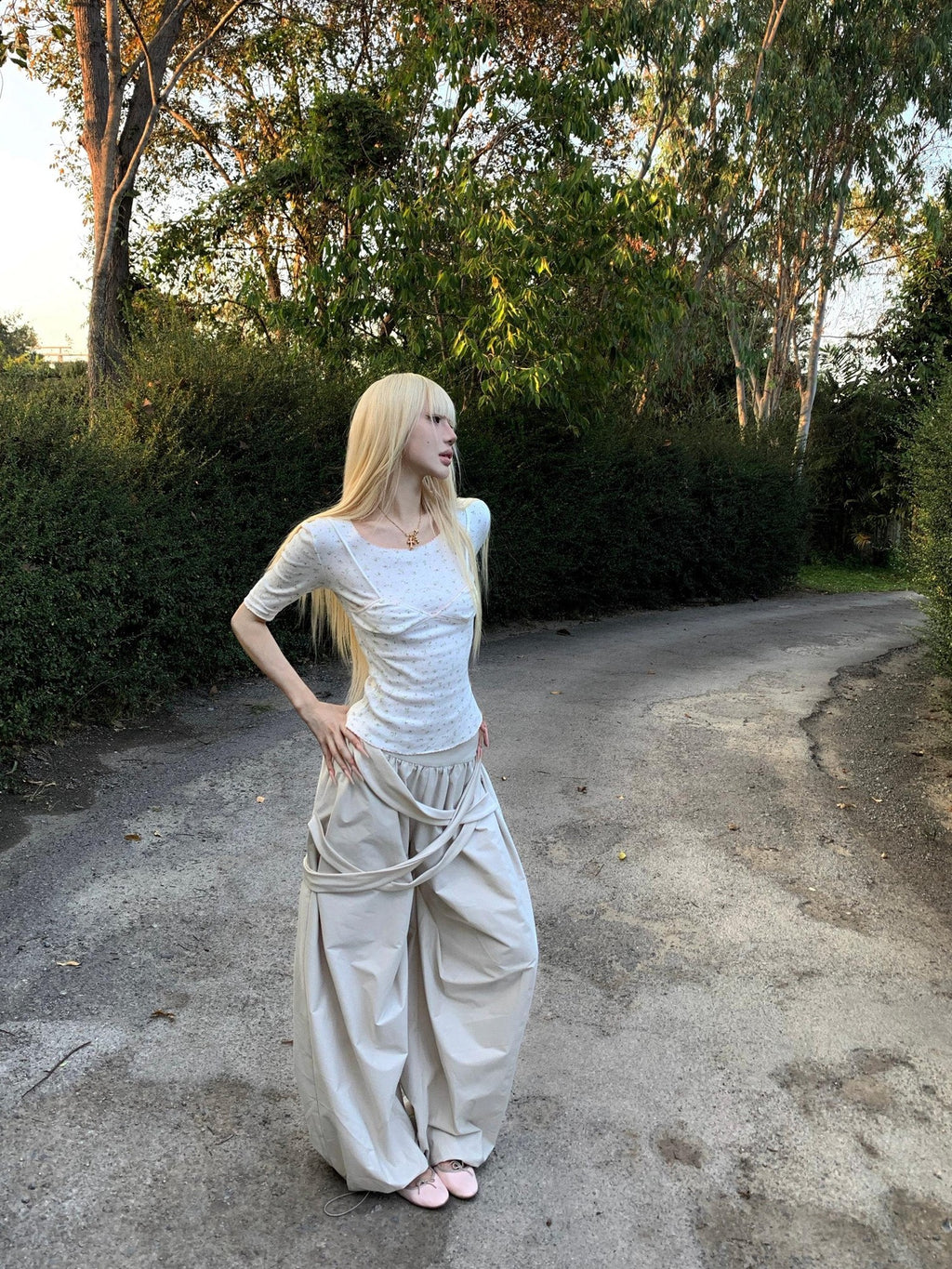 Rase le sol Asymmetric Lace Up Relaxed Straight Cuffed Women's Wide-leg Pants