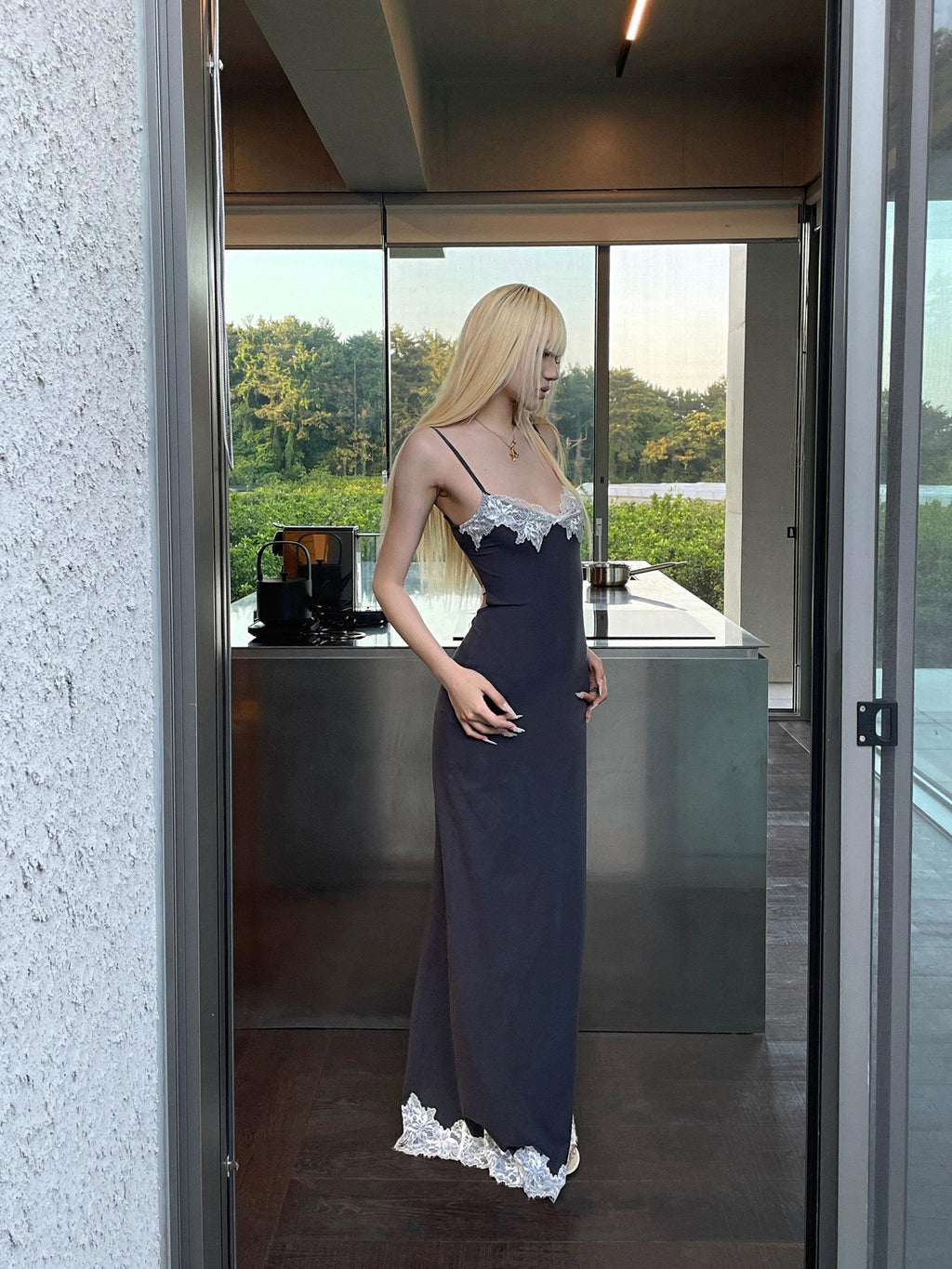 Rase le sol Backless Lace Panel Spaghetti Strap Women's Slip Maxi Dresses