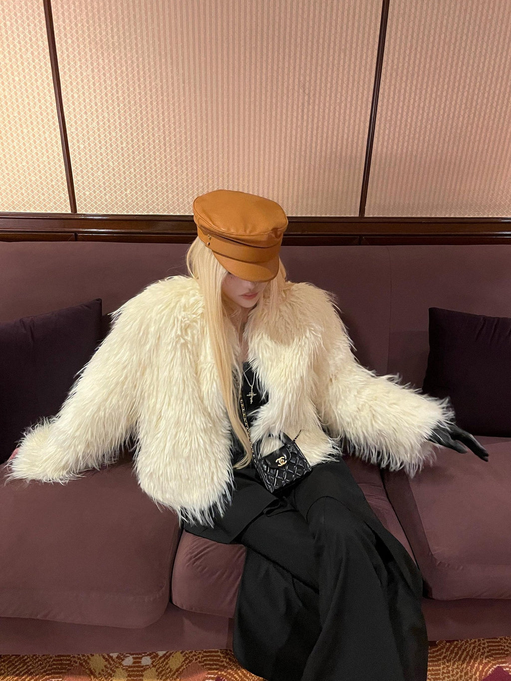 Rase le sol Beige Plush Cropped Thick Eco Friendly Women's Faux Fur Coats