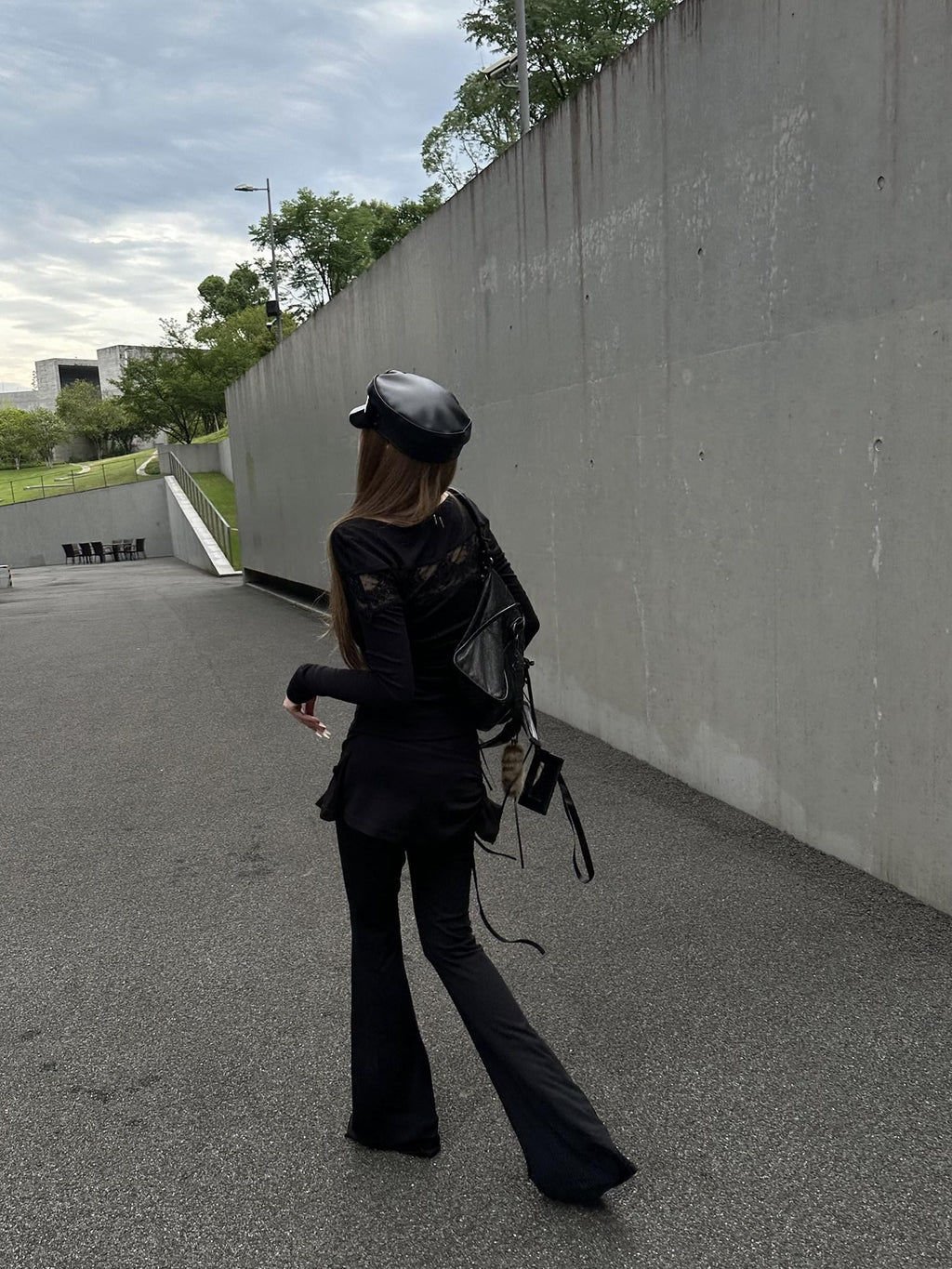 Rase le sol Black Back Flap Low Rise Subtle Micro Flare Women's Flare Pants