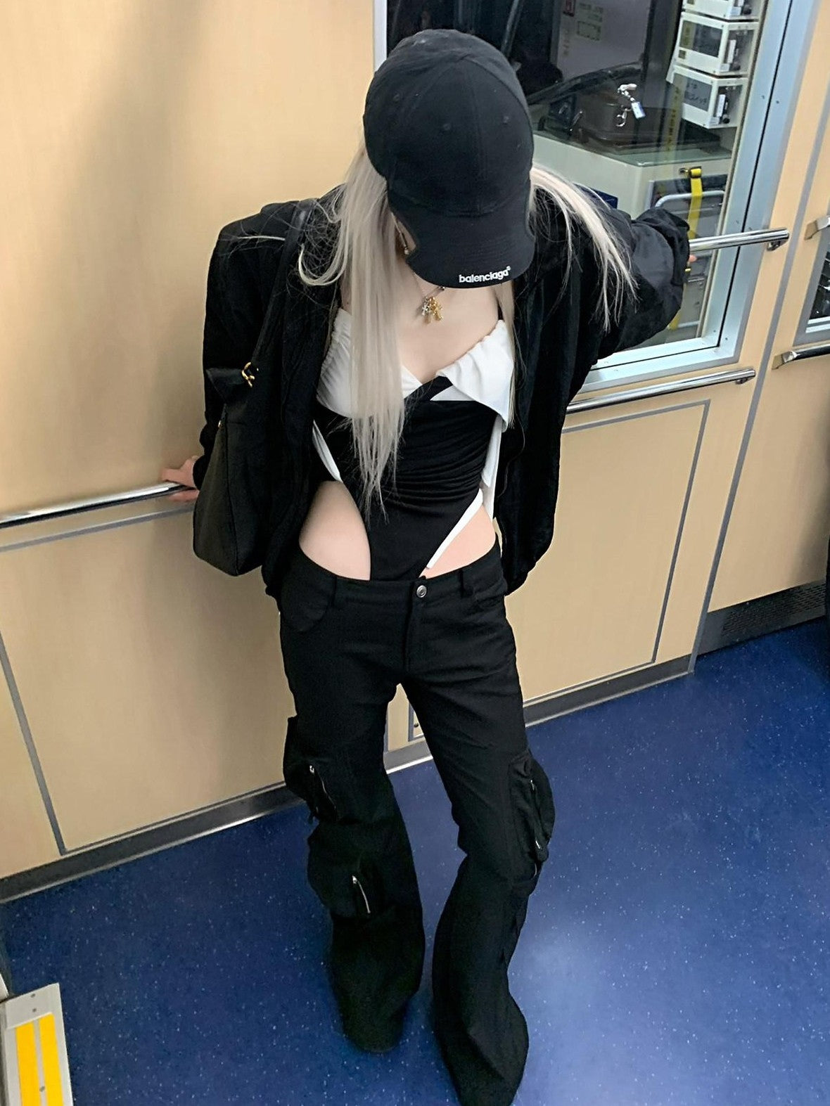 Rase le sol Black Cargo Workwear Low Rise Slim Micro Flare Women's Bootcut Pants