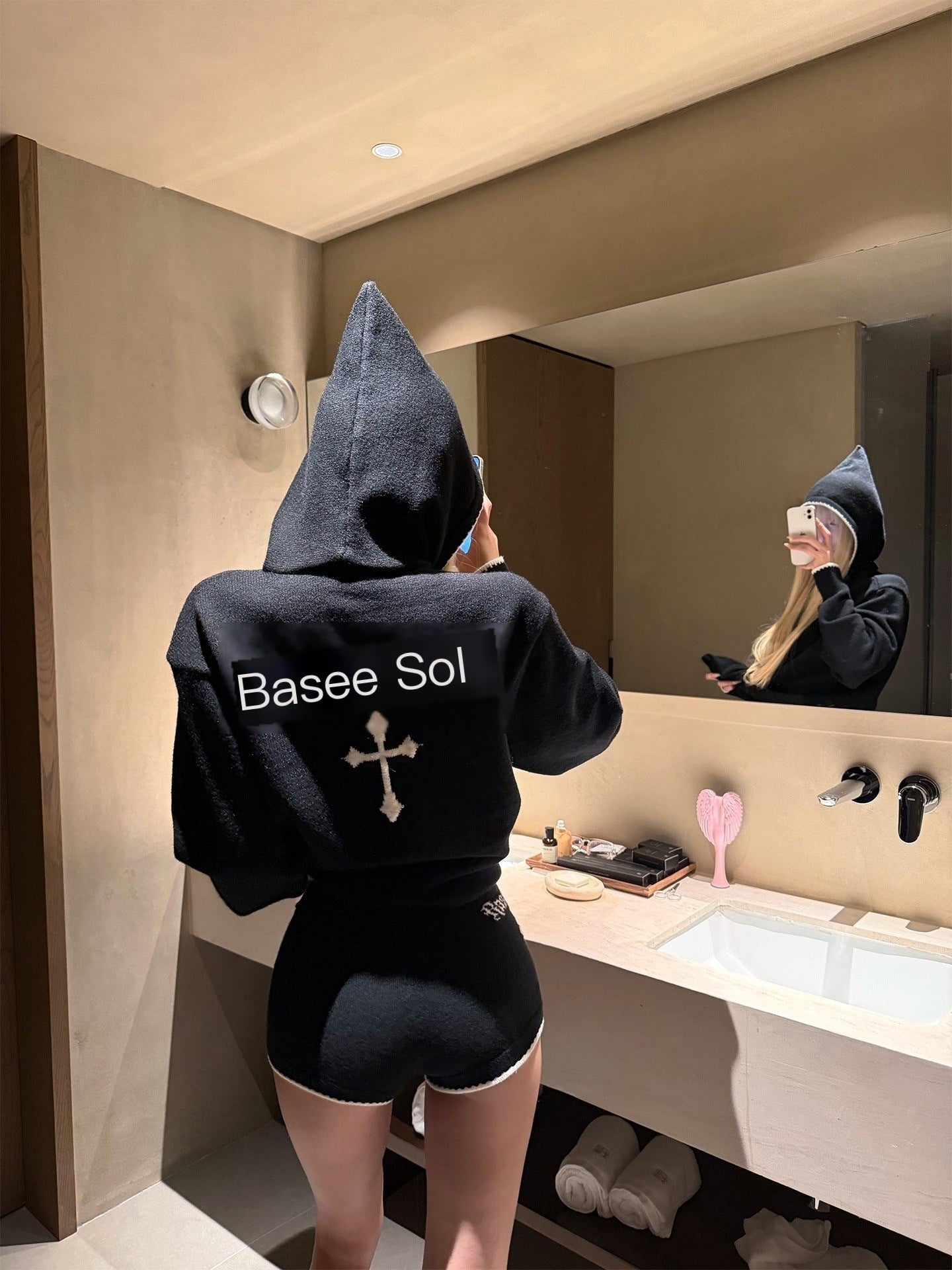 Rase_le_sol_Black_Cross_Jacquard_Hooded_Women's_Knit_Casual_Top_&_Shorts_Sets_998583437023_MISSTT