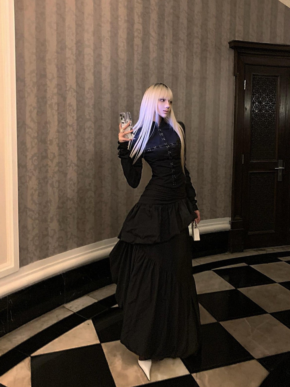 Rase le sol Black Cross Stand Collar Slim Waist Fitted Design Women's Shirts