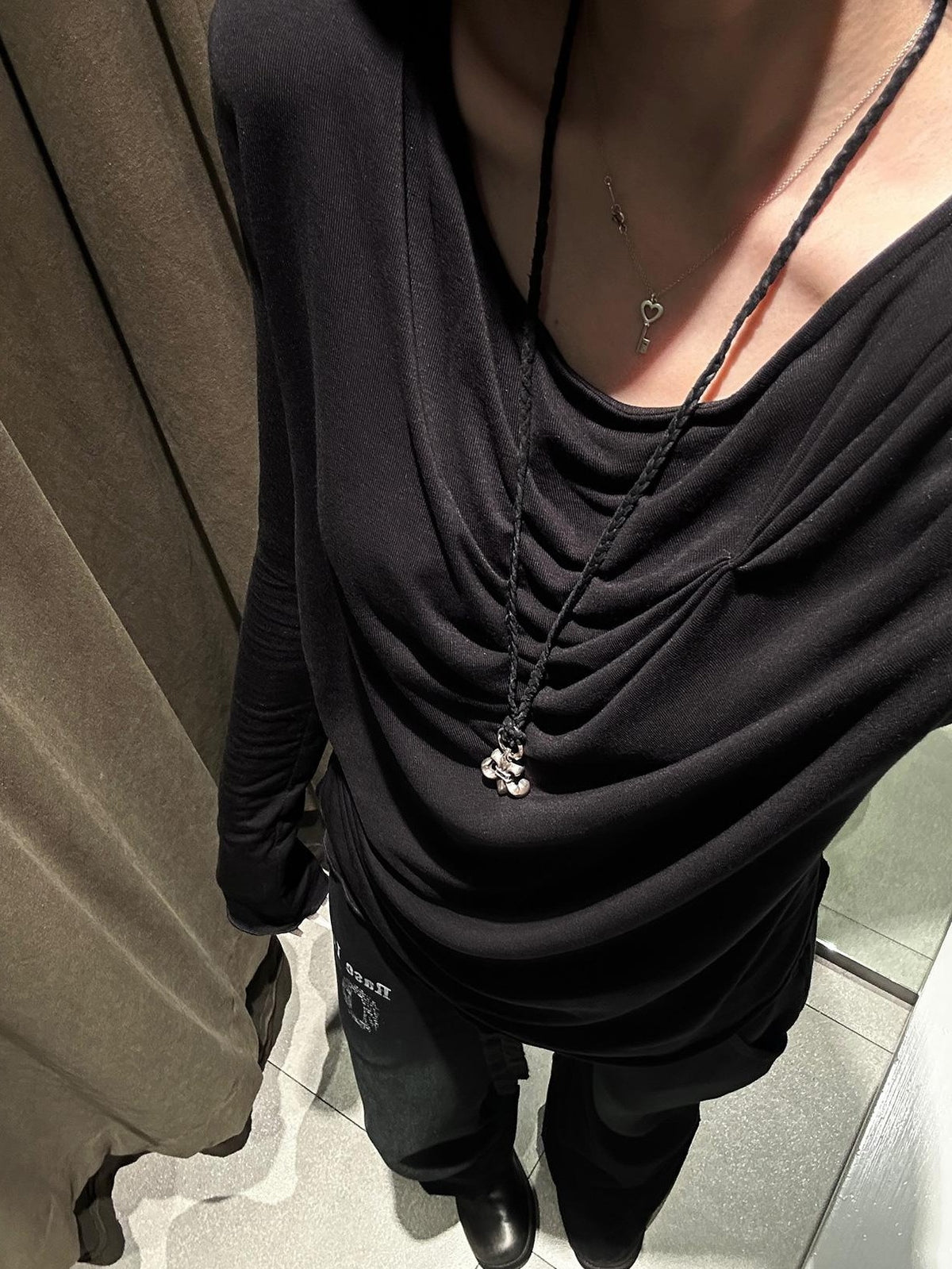 Rase le sol Black Deconstructed Slim Fit Lyocell Wool Women's Long Sleeve T-shirts