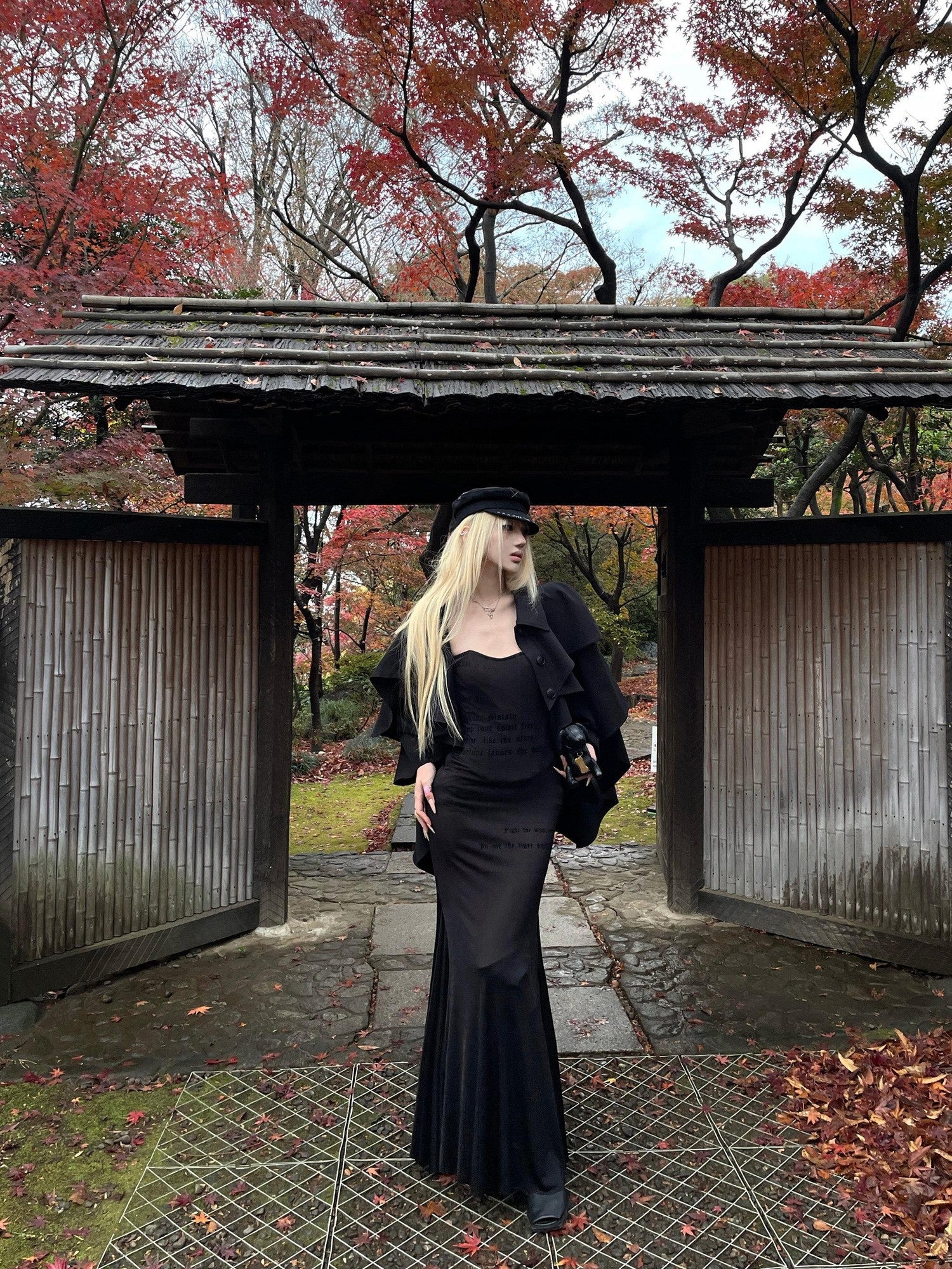 Rase le sol Black Fishbone Boned Spliced Cape Women's Strapless Maxi Dresses