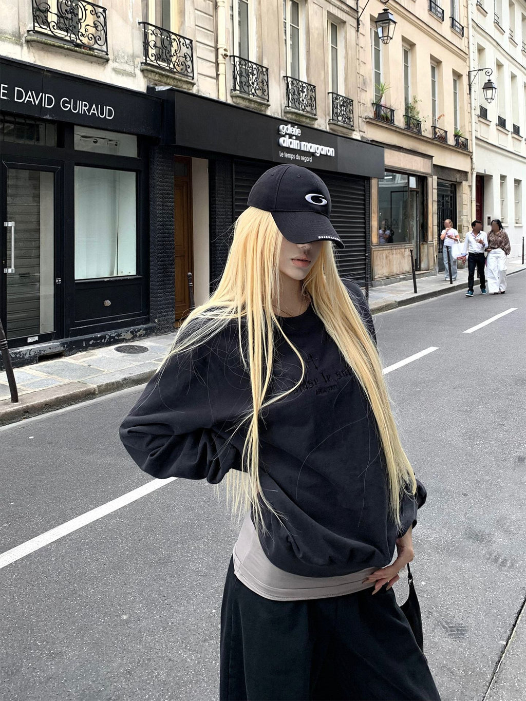 Rase_le_sol_Black_Ghost_Cross_Print_American_Vintage_Relaxed_Women's_Oversized_Hoodies_966660213513_MISSTT