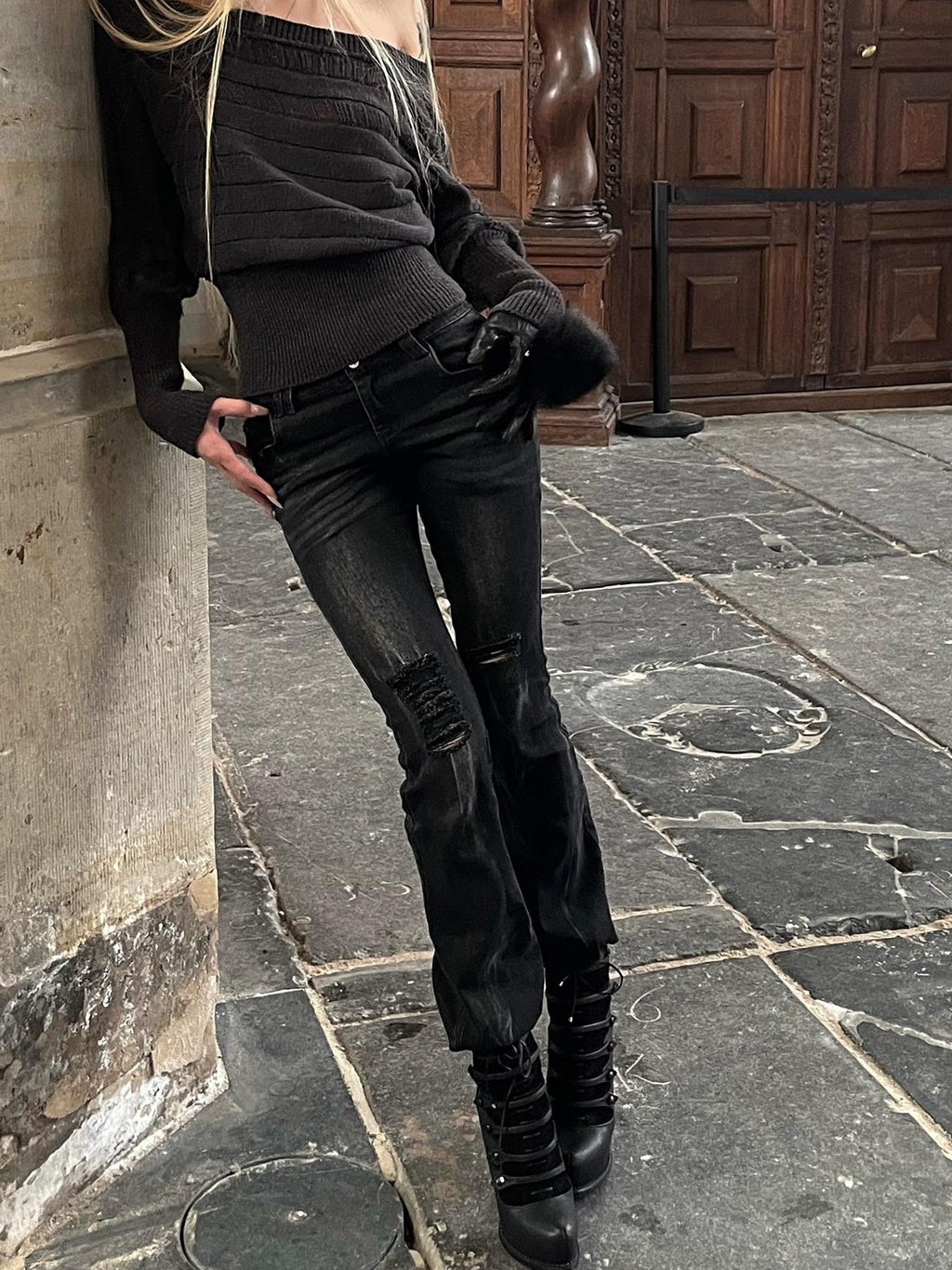 Rase le sol Black Grey Wash Low Waist Stretch Distressed Women's Ripped Jeans