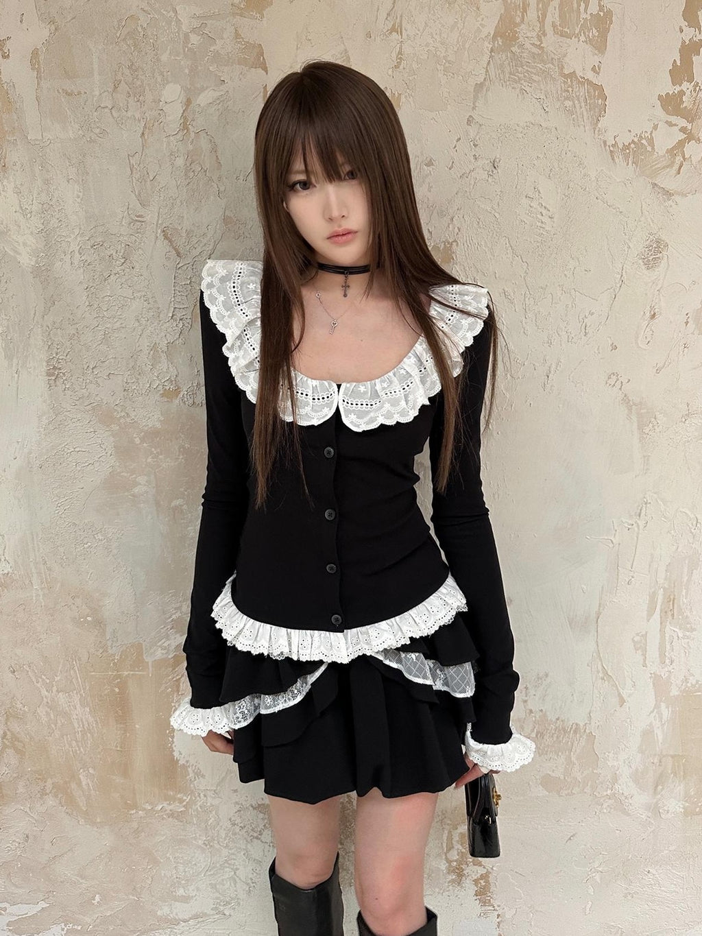 Rase le sol Black Lace Trim Panelled Women's Cotton Long Sleeve T-shirts