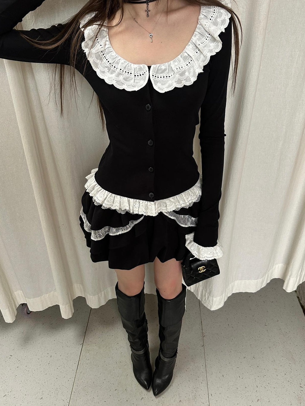 Rase le sol Black Lace Trim Panelled Women's Cotton Long Sleeve T-shirts