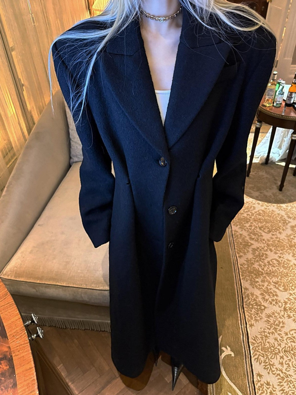 Rase le sol Black Mid Length Hepburn Inspired Women's 100 Percent Wool Coats