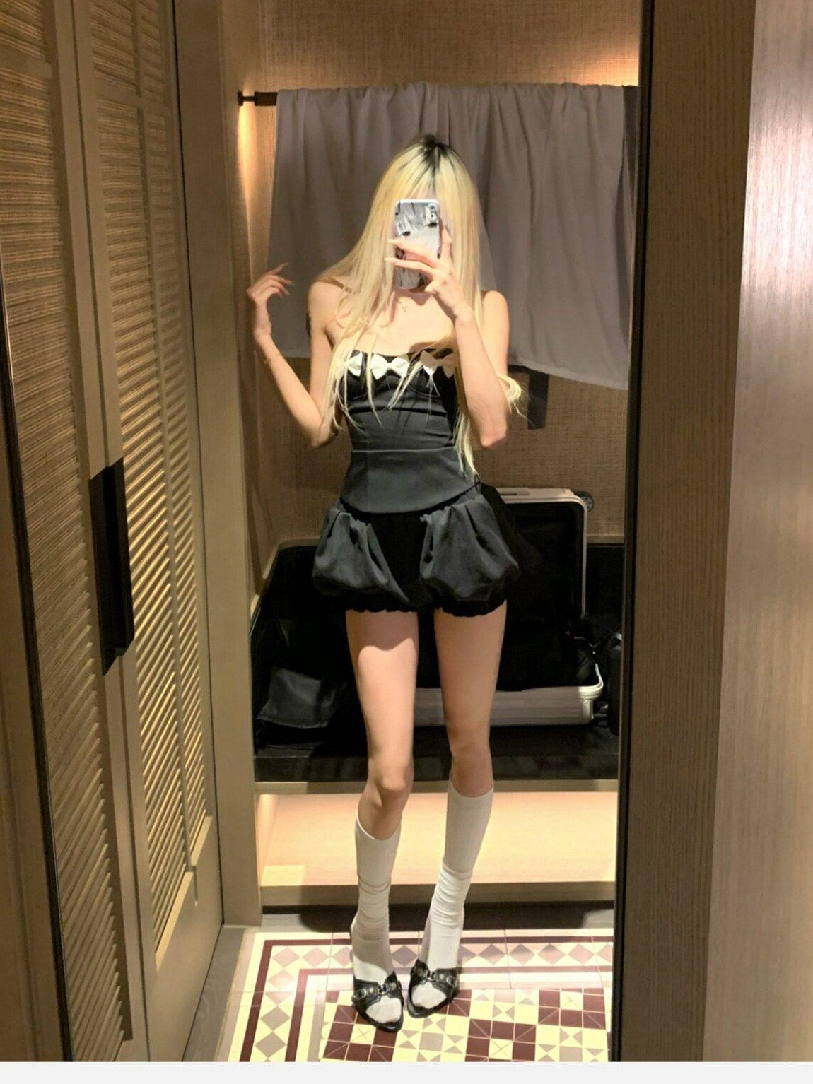 Rase le sol Black Puffed Gathered A Line High Waist Mini Tulip Hem Women's Skorts