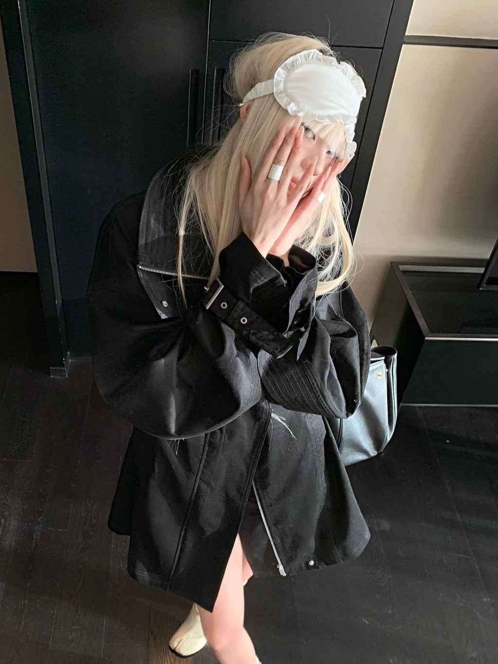 Rase le sol Black Stand Collar Utilitarian Loose Mid Length Women's Trench Coats