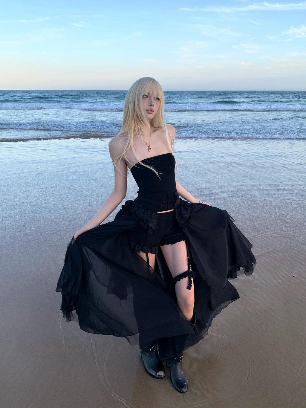 Rase le sol Black Strapless Bustier And Shorts Women's Tulle Matching Skirt Sets