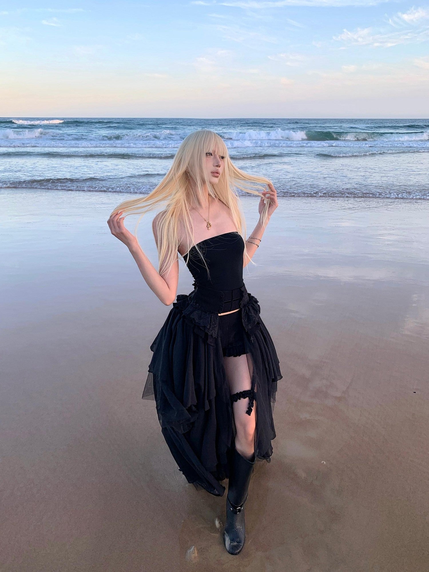 Rase le sol Black Strapless Bustier And Shorts Women's Tulle Matching Skirt Sets