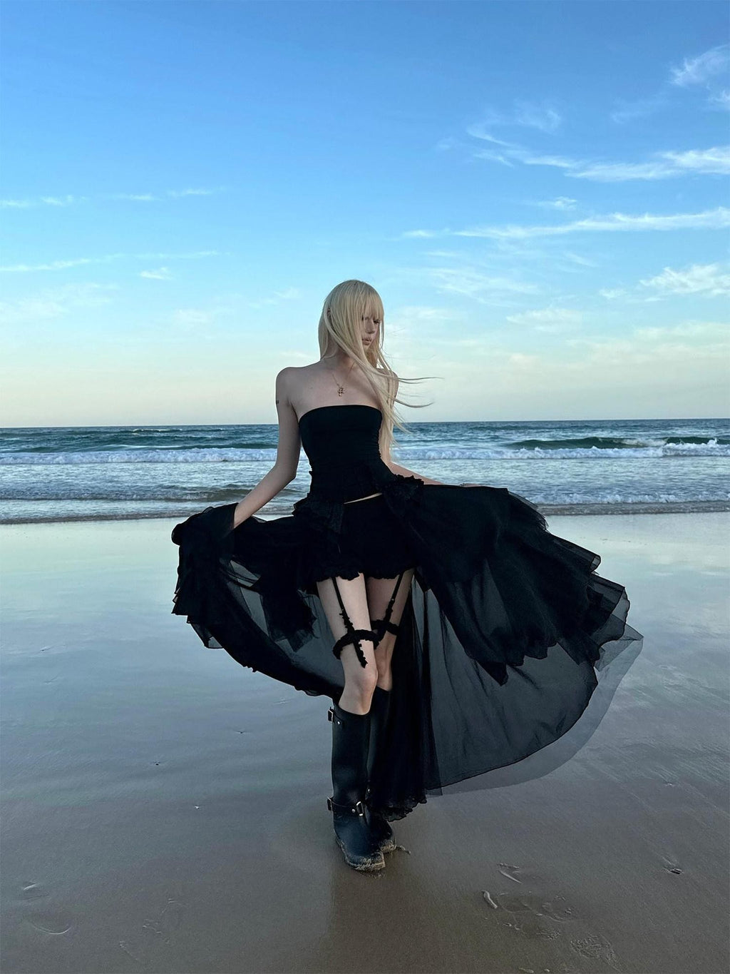 Rase le sol Black Strapless Bustier And Shorts Women's Tulle Matching Skirt Sets