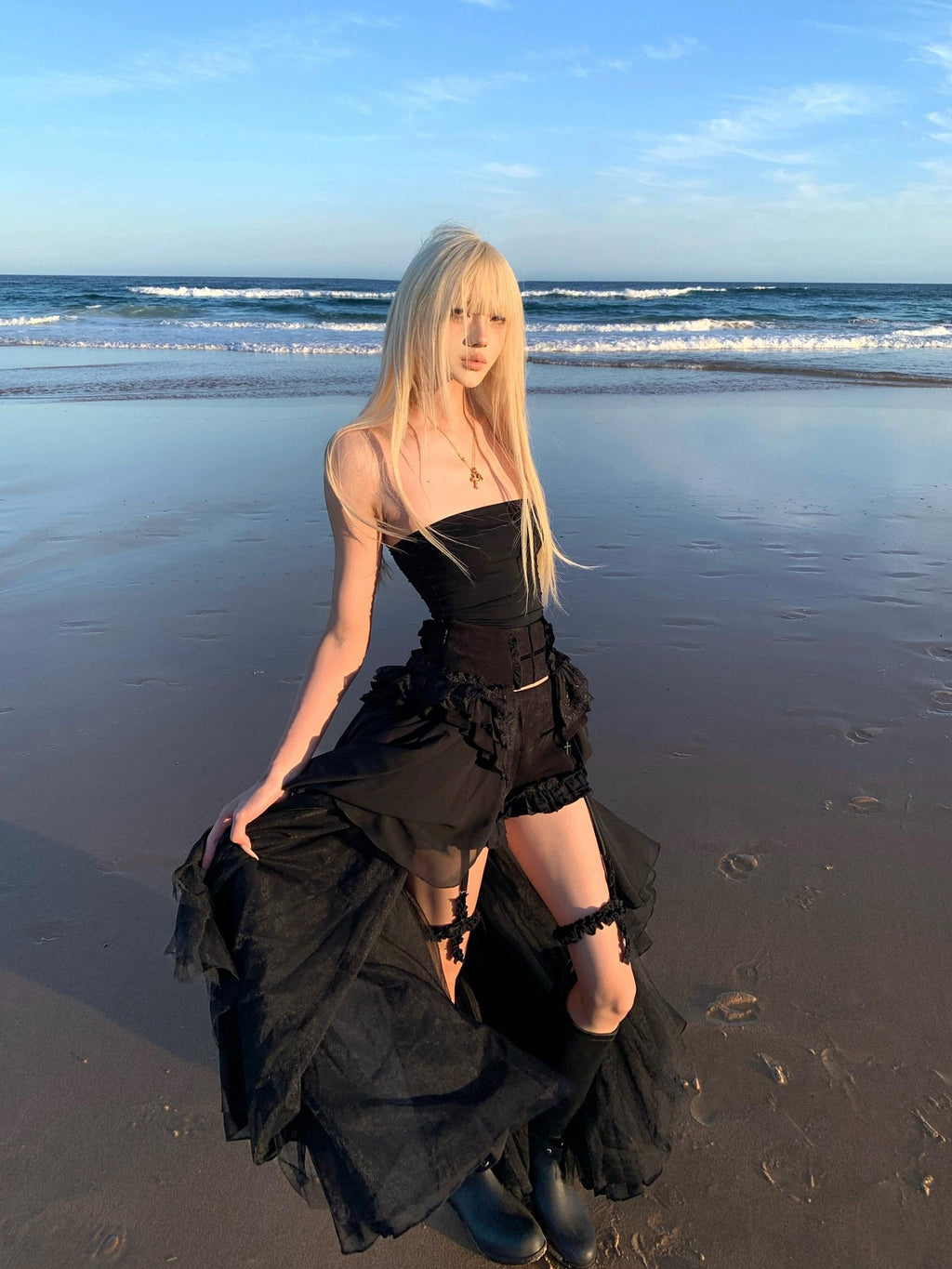 Rase le sol Black Strapless Bustier And Shorts Women's Tulle Matching Skirt Sets