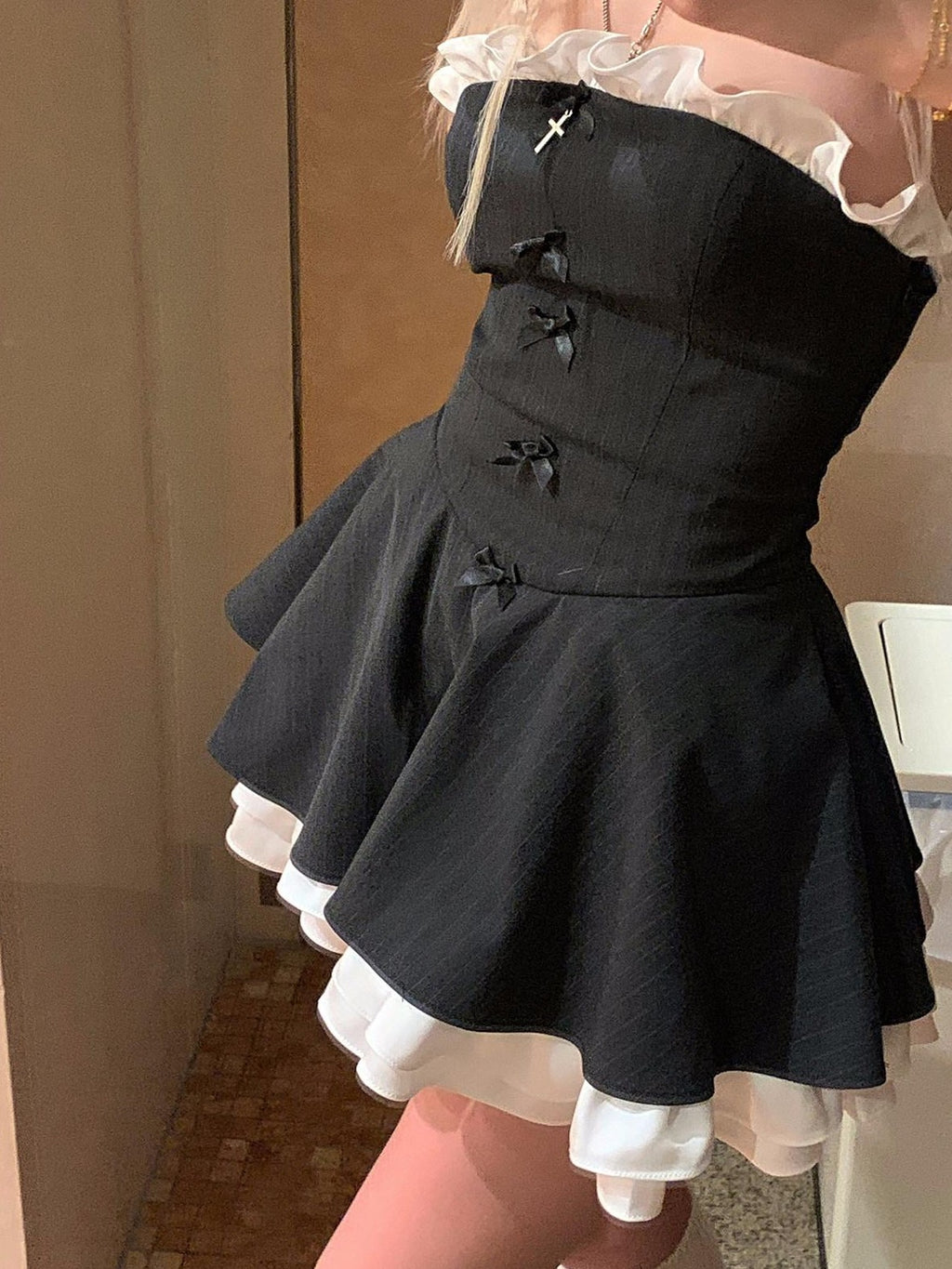 Rase le sol Black Strapless Cake Tiered Puff Ruffle Women's Tube Mini Dresses