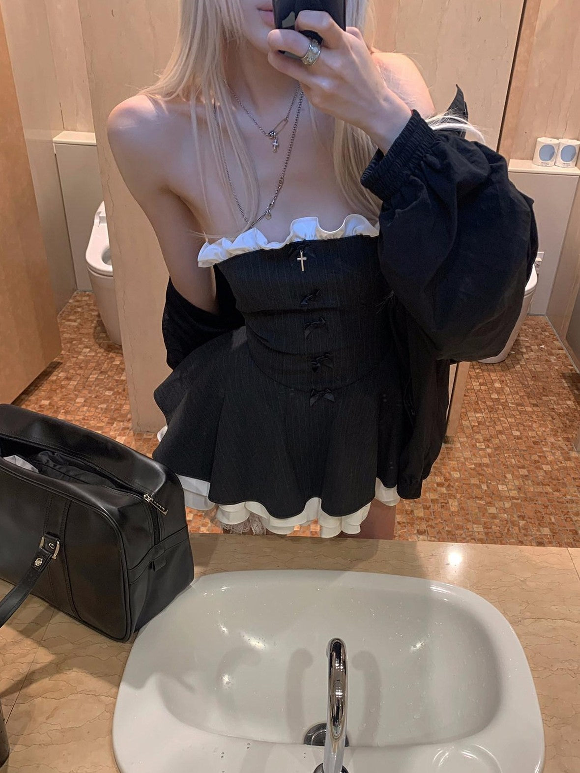 Rase le sol Black Strapless Cake Tiered Puff Ruffle Women's Tube Mini Dresses