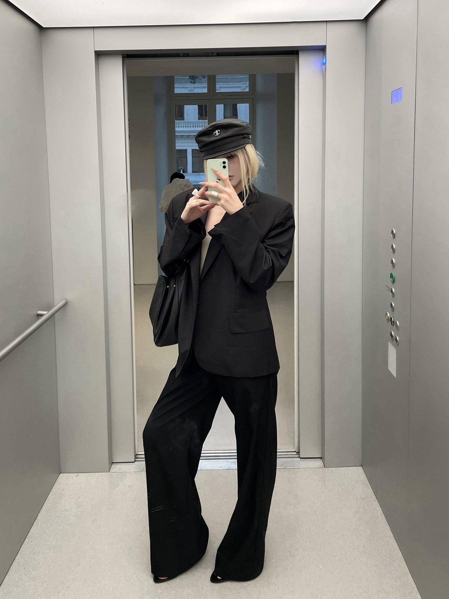 Rase le sol Black Tailored Casual Relaxed Fit Two Piece Women's Blazer Pant Suits