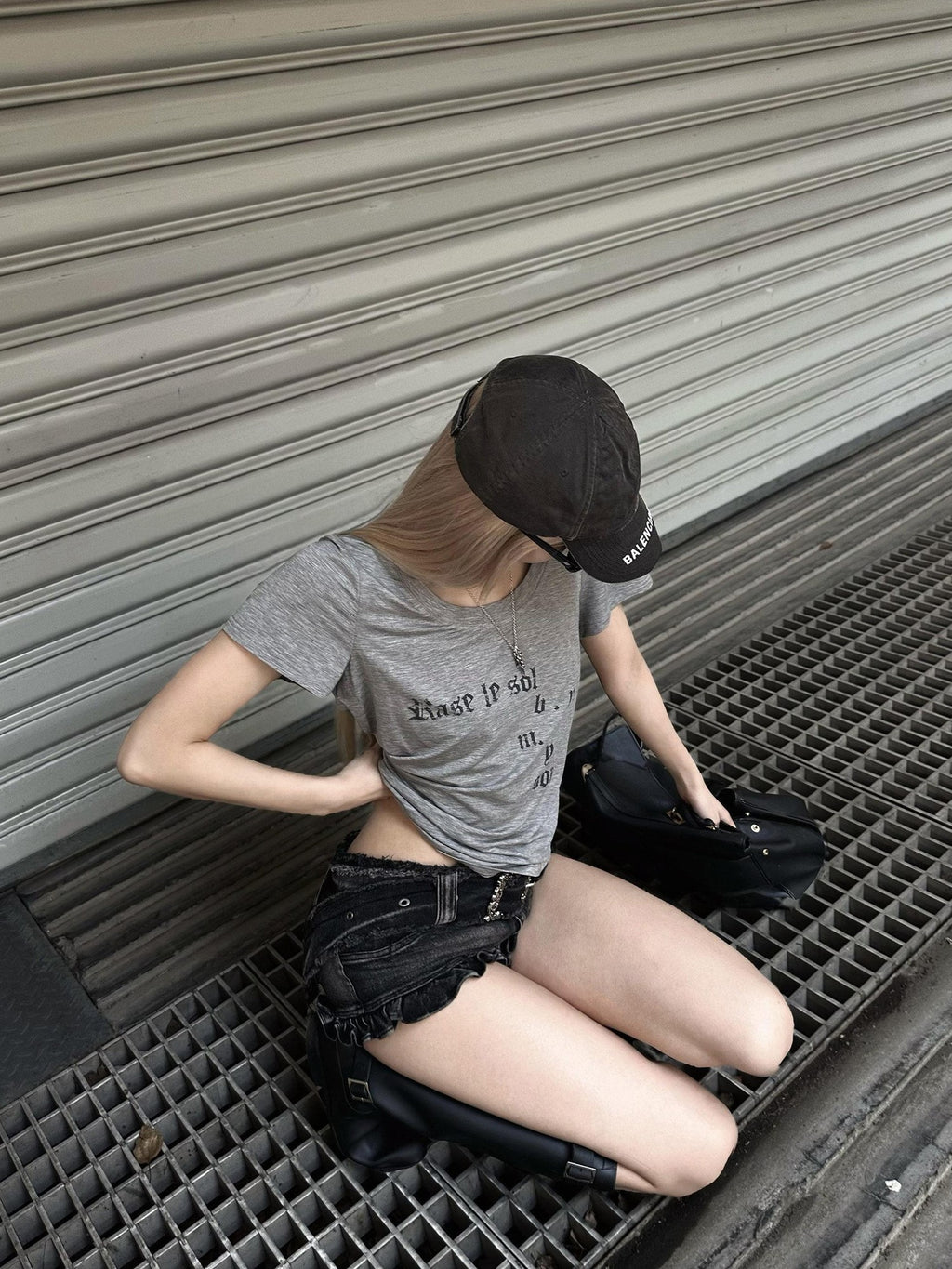 Rase le sol Black Washed Ruffle Lettuce Hem Low Rise Women's Denim Shorts