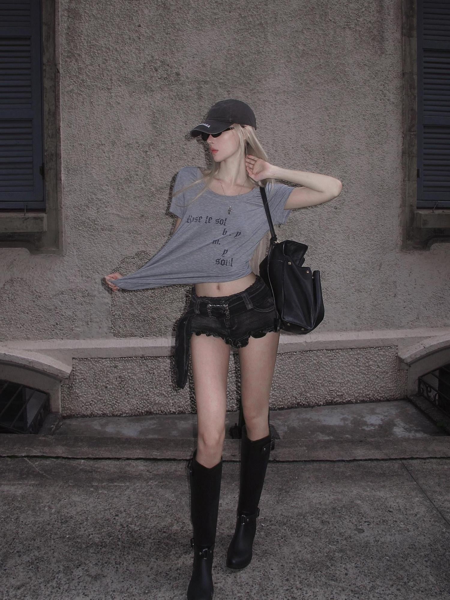 Rase le sol Black Washed Ruffle Lettuce Hem Low Rise Women's Denim Shorts