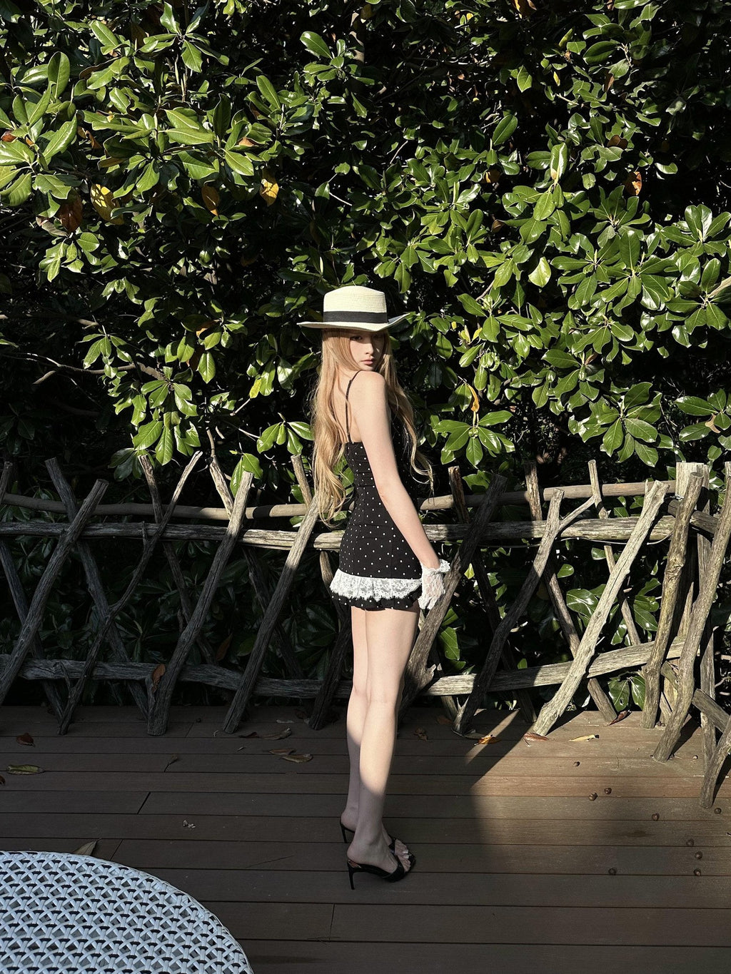 Rase le sol Black White Polka Dot Ruffle Hem Spaghetti Straps Women's Slip Mini Dresses