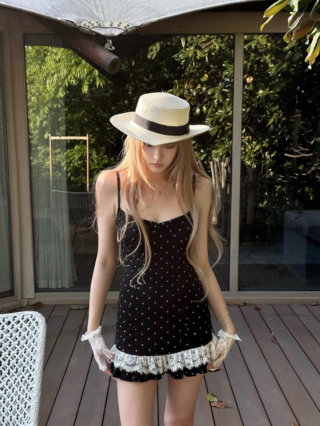 Rase le sol Black White Polka Dot Ruffle Hem Spaghetti Straps Women's Slip Mini Dresses
