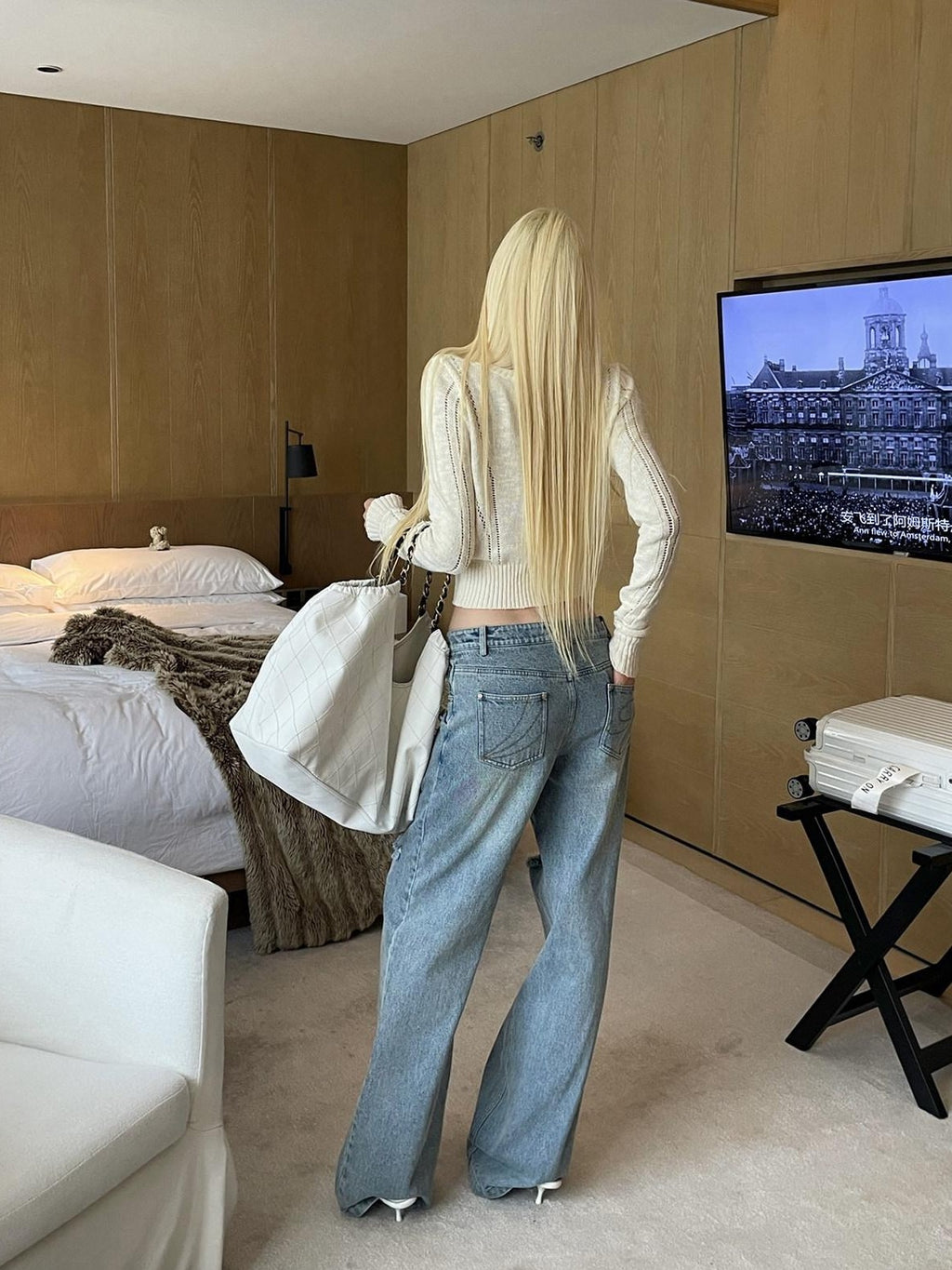 Rase le sol Blue Low Waist Ripped Loose Women's Denim Straight-leg Jeans
