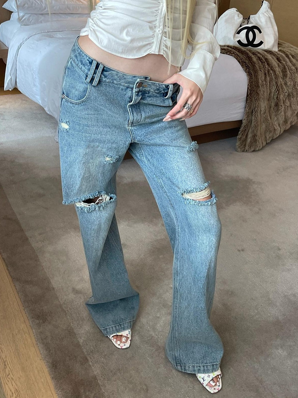 Rase le sol Blue Low Waist Ripped Loose Women's Denim Straight-leg Jeans
