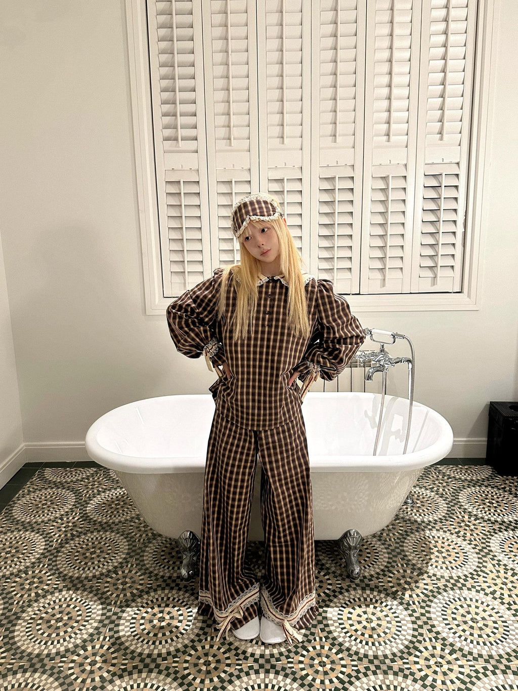 Rase le sol Brown Plaid Peter Pan Doll Collar Women's Lounge Top & Pants Sets