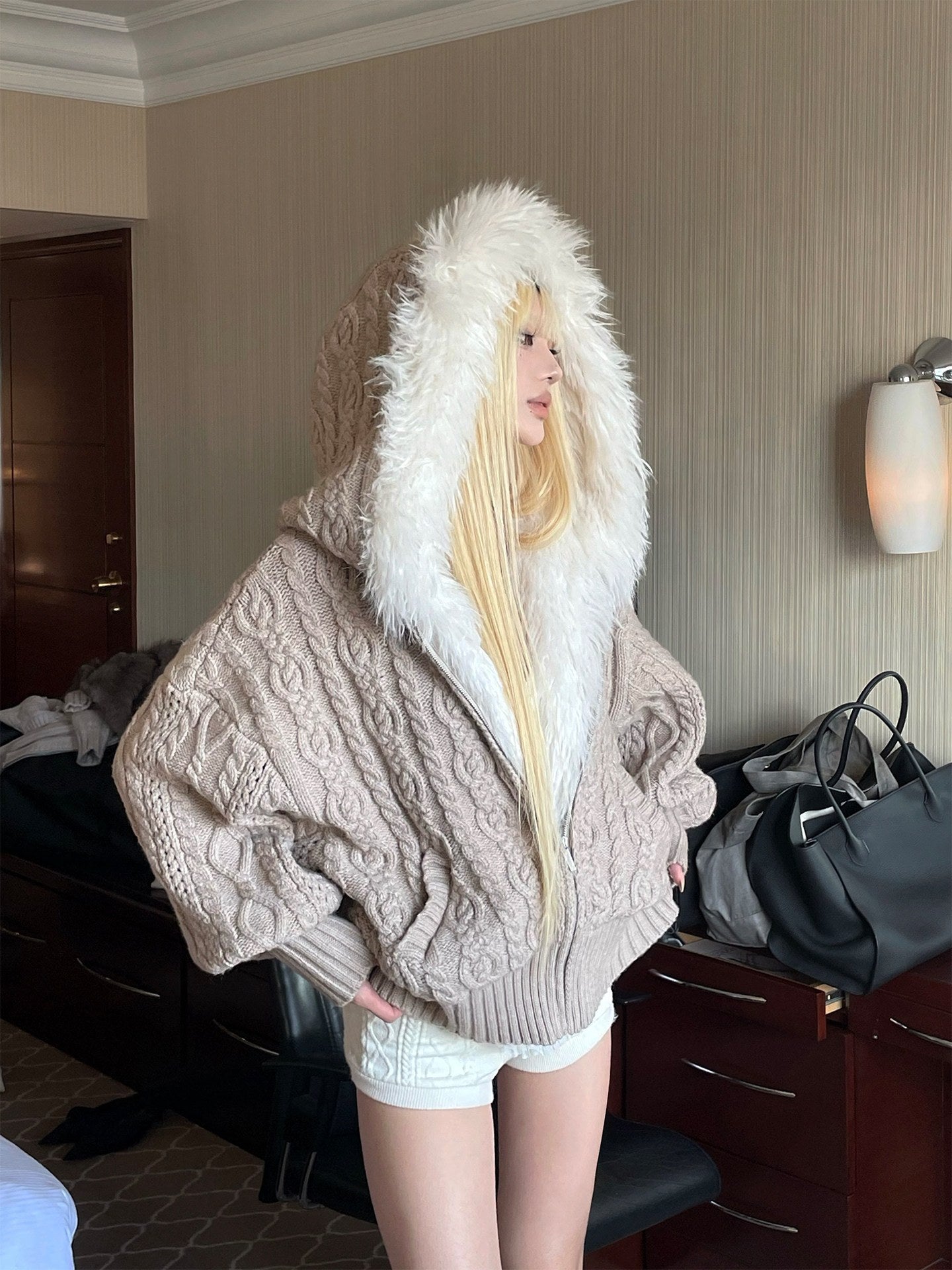 Rase_le_sol_Cable_Knit_Hooded_Fur_Collar_Women's_Fleece_Lined_Puffer_Jackets_991485473592_MISSTT
