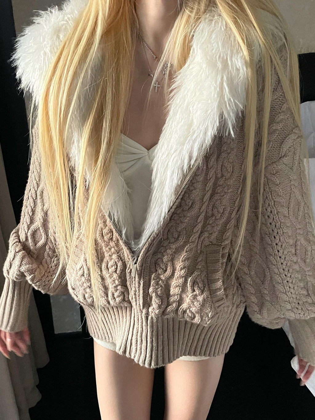 Rase le sol Cable Knit Hooded Fur Collar Women's Fleece Lined Puffer Jackets