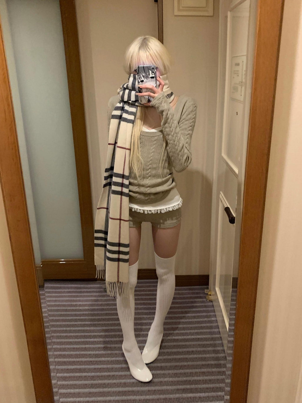 Rase le sol Cable Knit Lace Camisole Knitted Shorts Women's Casual Top & Shorts Sets