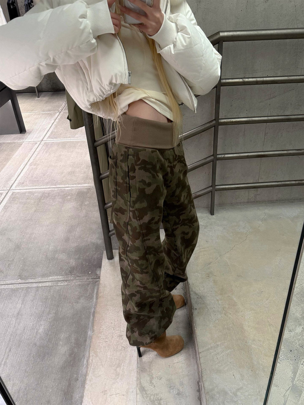 Rase_le_sol_Camo_American_Relaxed_Straight_Women's_Fleece_Lined_Thick_Sweatpants_990140003928_MISSTT