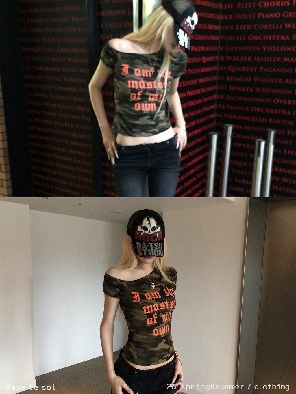 Rase le sol Camouflage Slanted Shoulder Slim Fit Cropped Women's Off-shoulder T-shirts