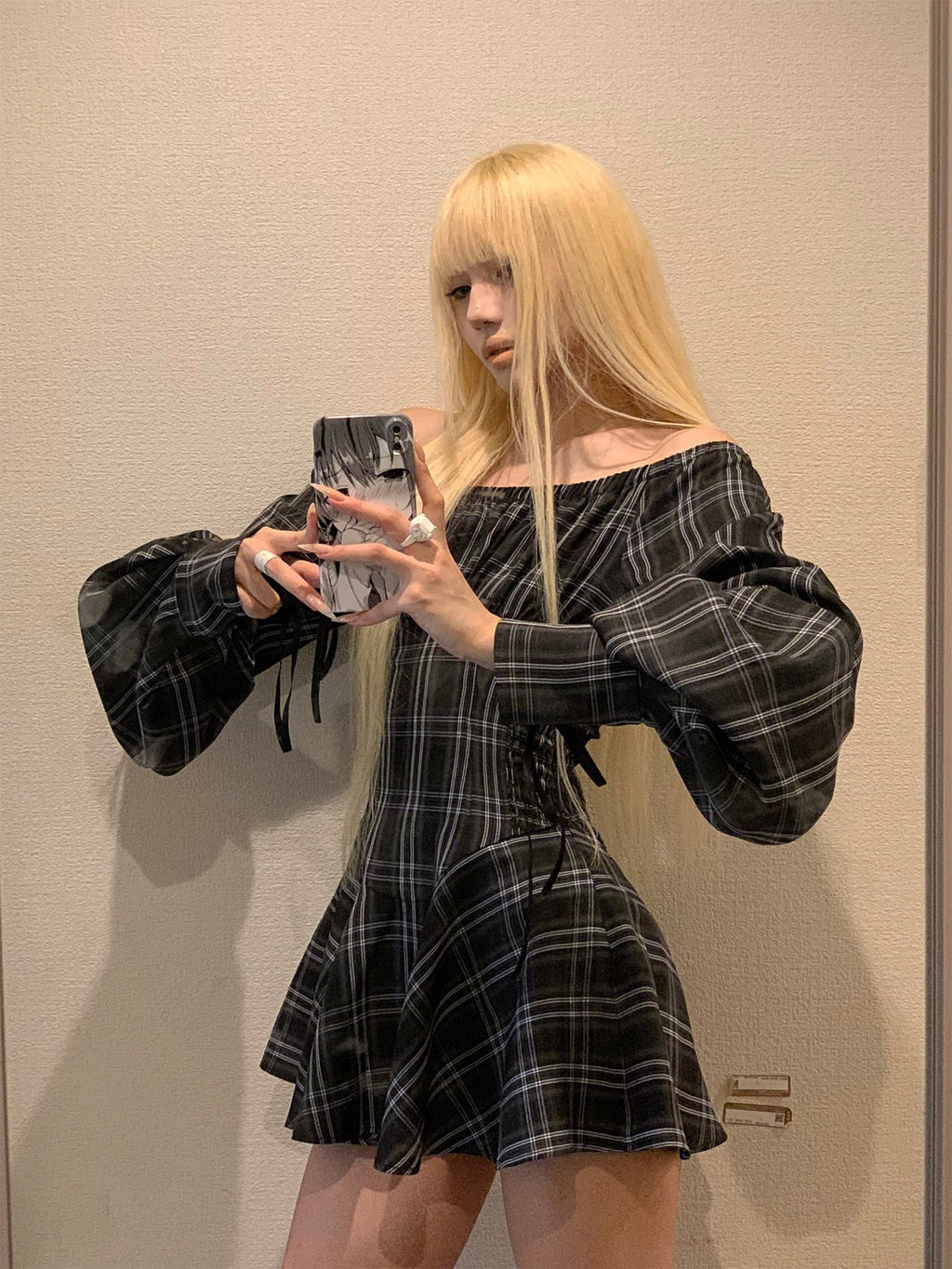 Rase_le_sol_Checked_Long_Sleeve_Cinched_Waist_Women's_Off-shoulder_Mini_Dresses_946064325106_MISSTT
