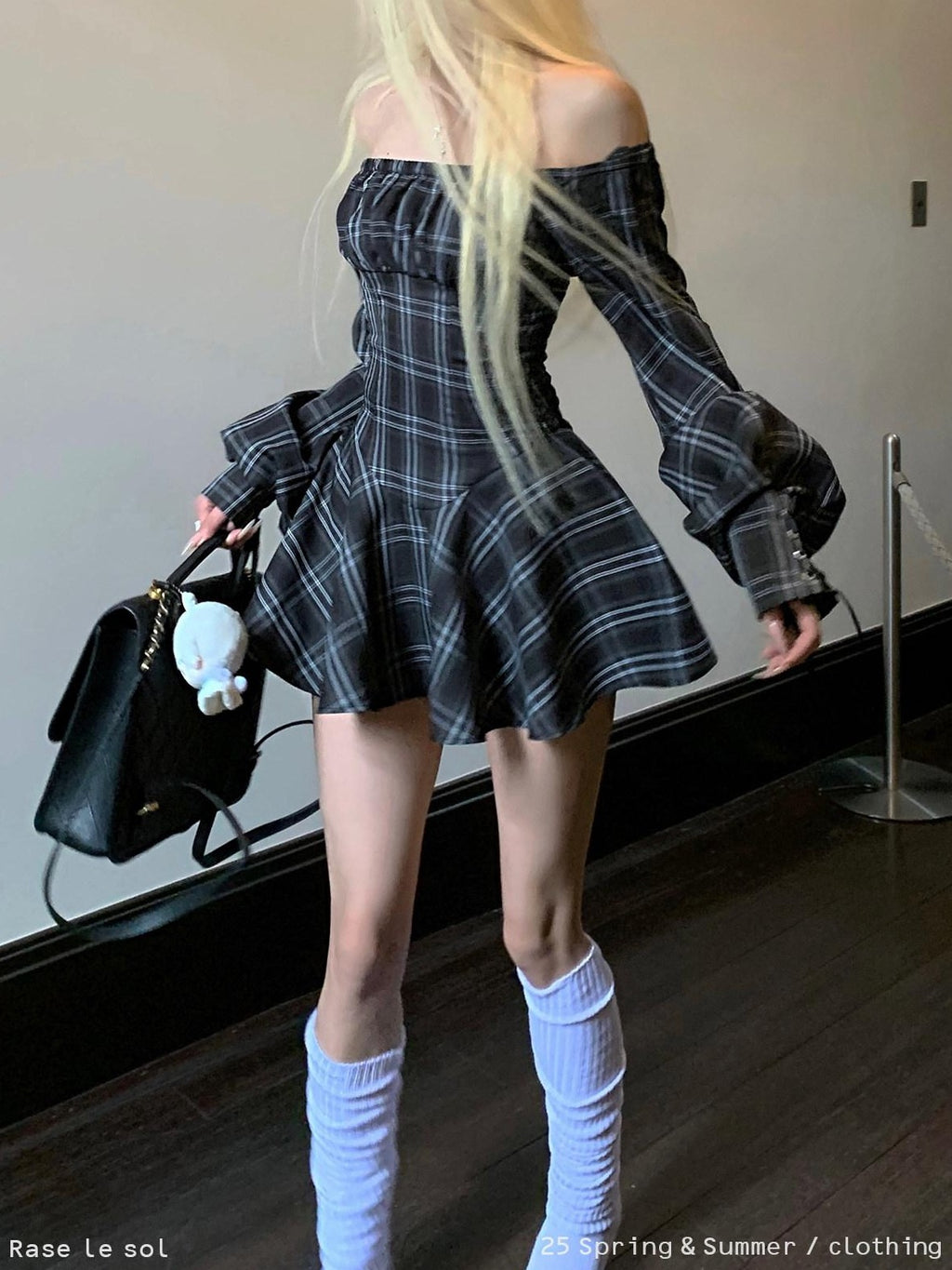 Rase le sol Checked Long Sleeve Cinched Waist Women's Off-shoulder Mini Dresses