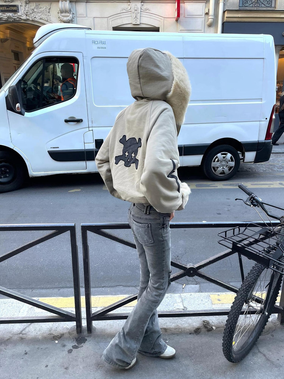 Rase le sol Color Block Embroidered Loose Fit Women's Cotton Puffer Jackets