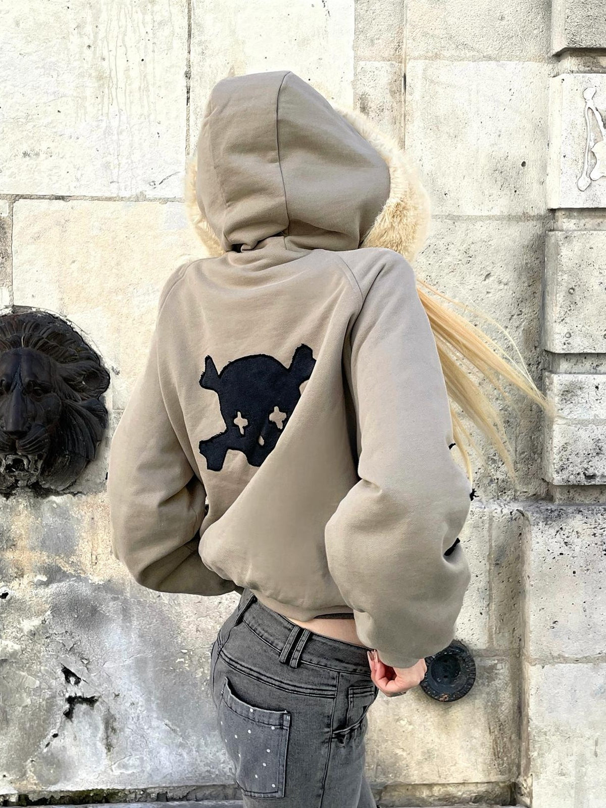 Rase le sol Color Block Embroidered Loose Fit Women's Cotton Puffer Jackets