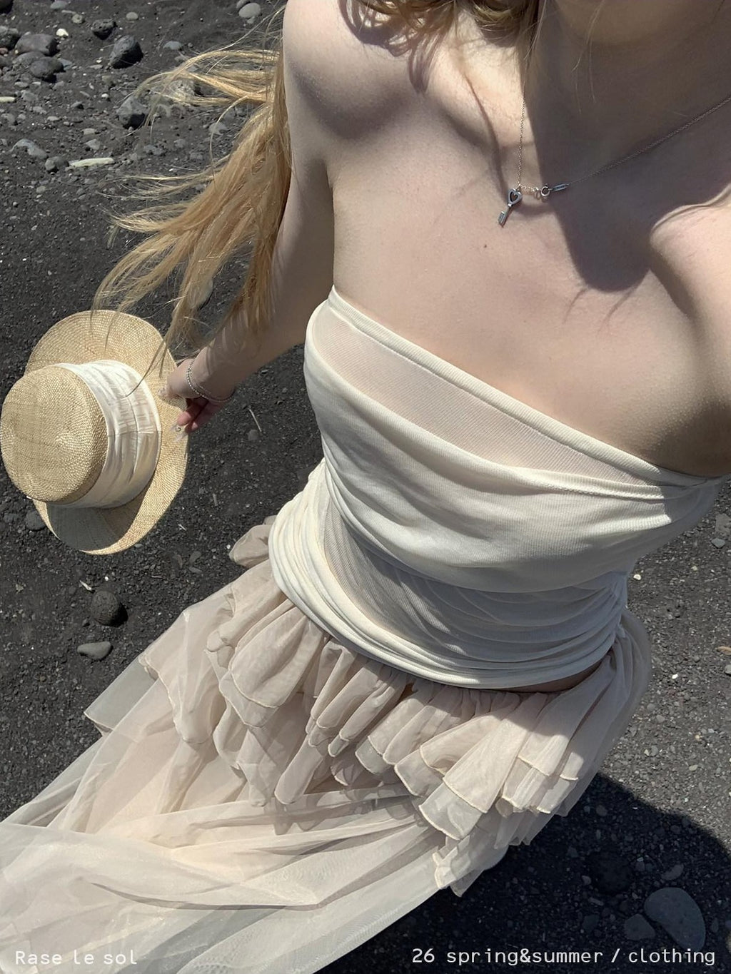 Rase le sol Cream Ruched Gathered Cinched Waist Strapless Women's Tube Tops