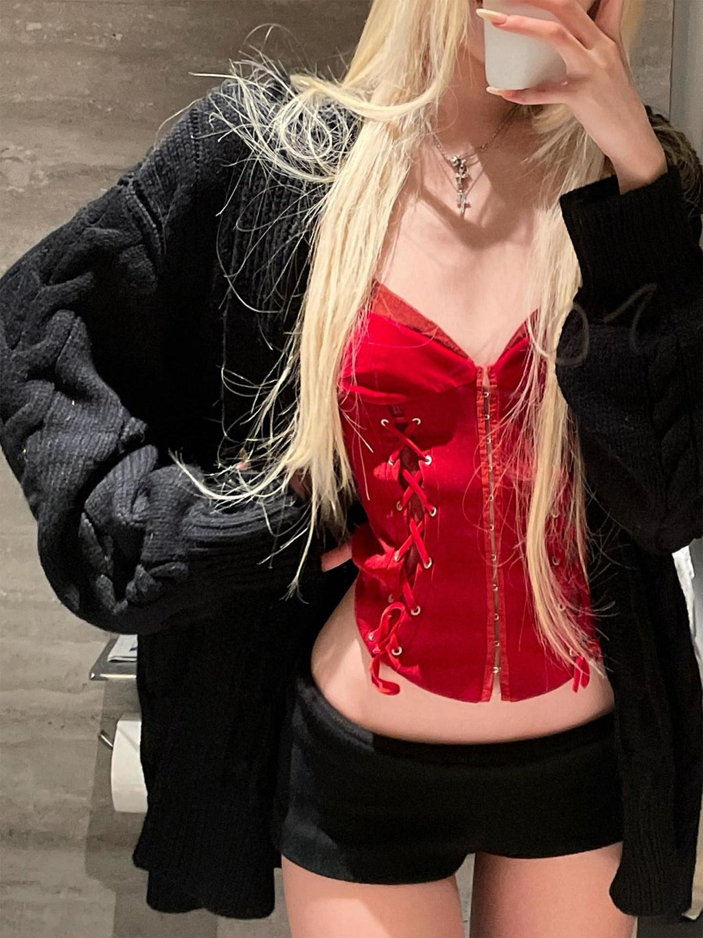 Rase le sol Crimson Lace Up Tie Waist Spaghetti Strap Women's Velvet Camisoles