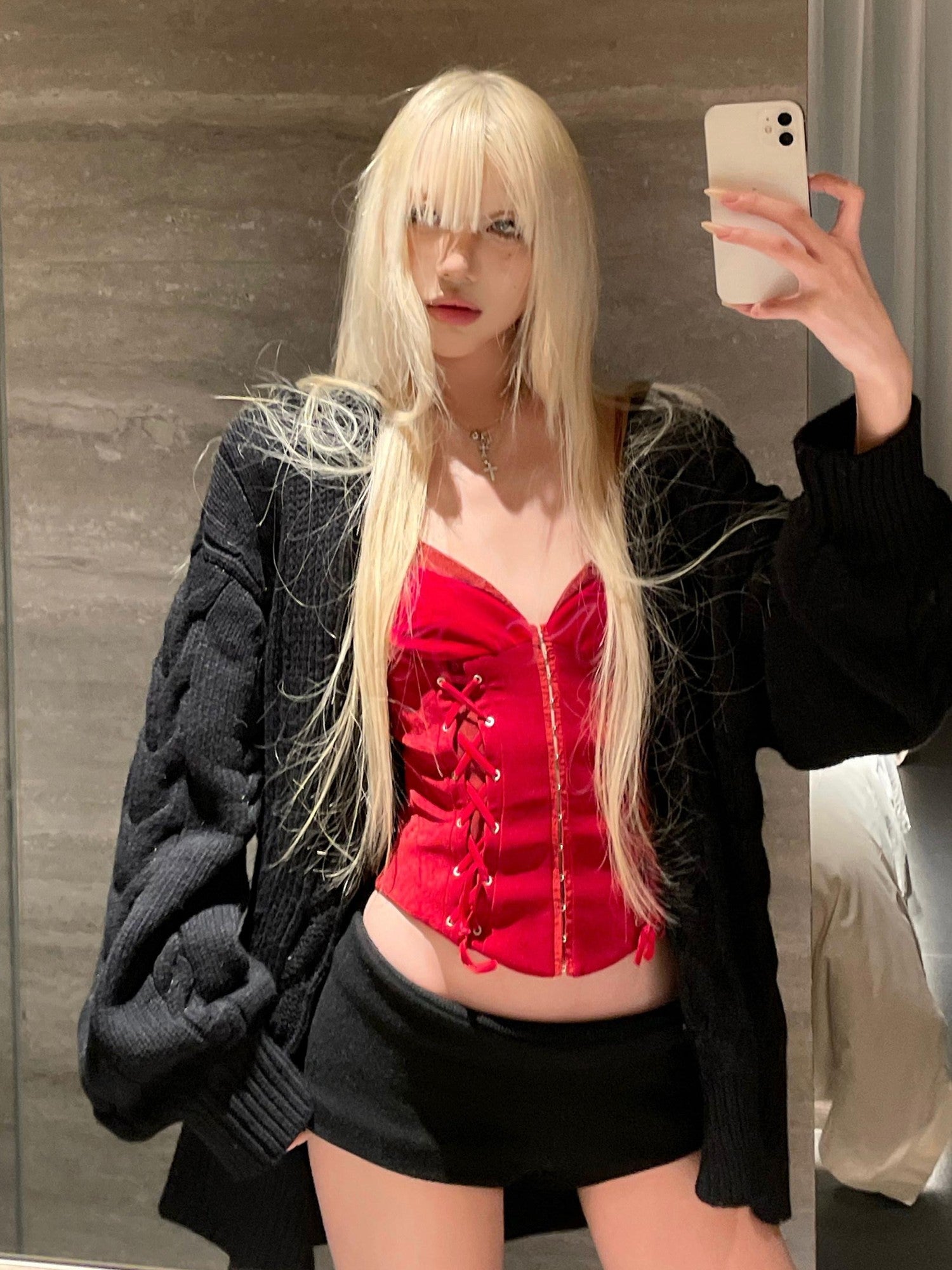Rase le sol Crimson Lace Up Tie Waist Spaghetti Strap Women's Velvet Camisoles