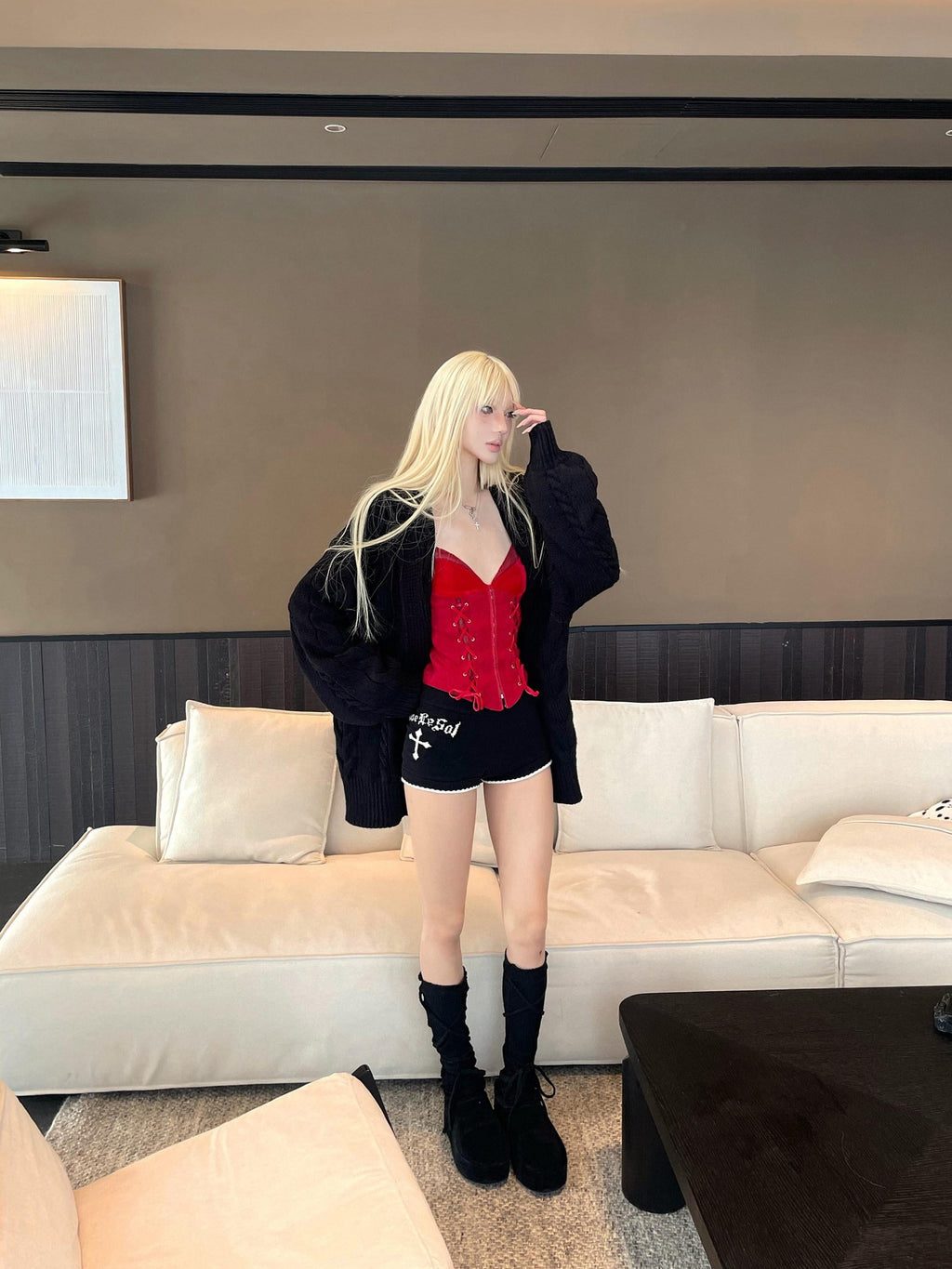 Rase le sol Crimson Lace Up Tie Waist Spaghetti Strap Women's Velvet Camisoles