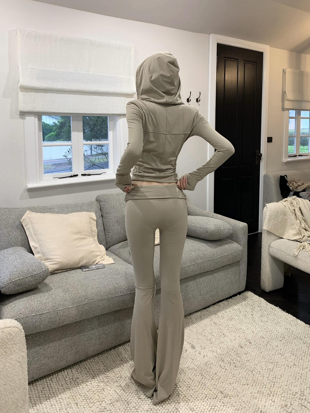Rase le sol Cropped Slim Fit Yoga Jacket Foldover Micro Flare Pants Women's Tracksuit Sets