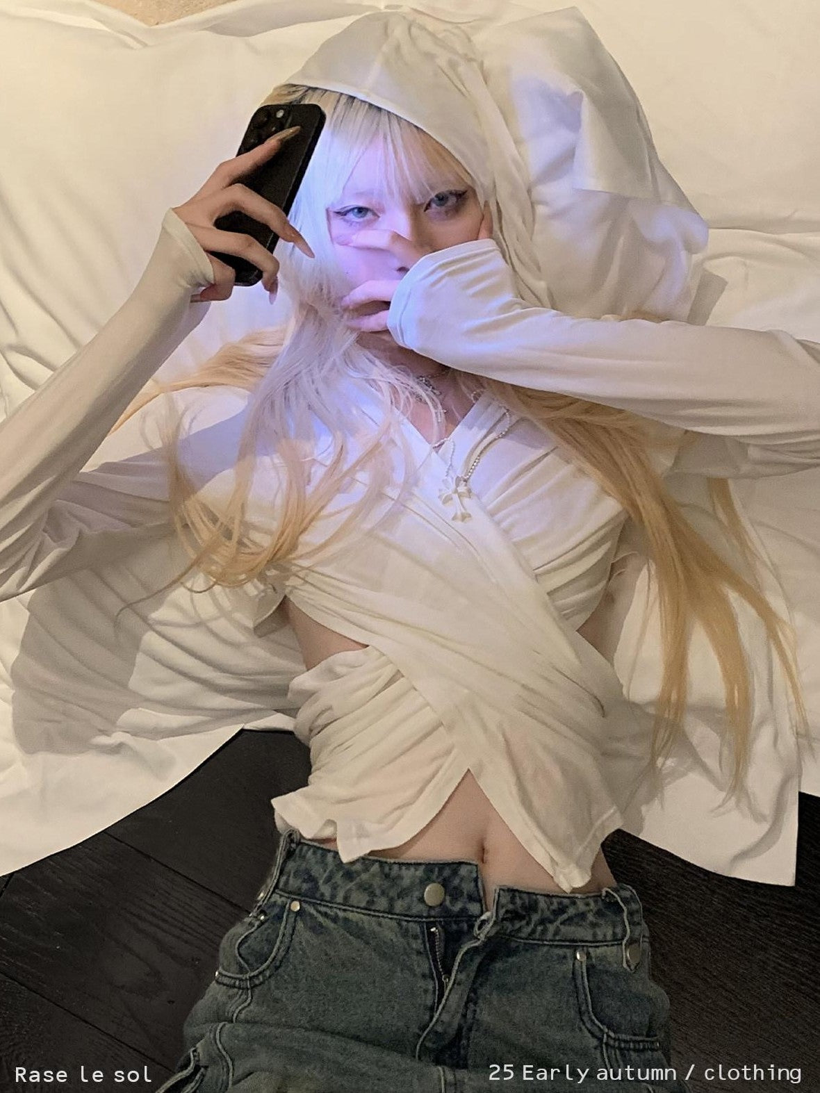 Rase le sol Crossover Draped Hooded Slim Cropped Women's Long Sleeve T-shirts