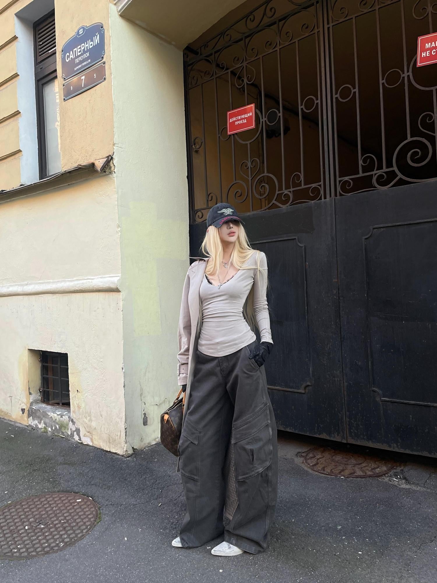 Rase le sol Dark Street Subtle Curved Slash Utility Women's Washed Denim Wide-leg Jeans