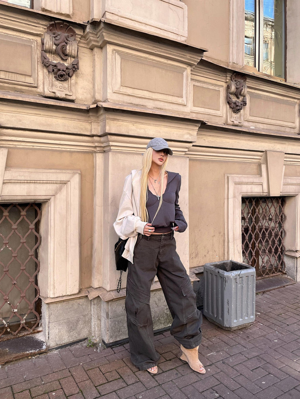 Rase le sol Dark Street Subtle Curved Slash Utility Women's Washed Denim Wide-leg Jeans