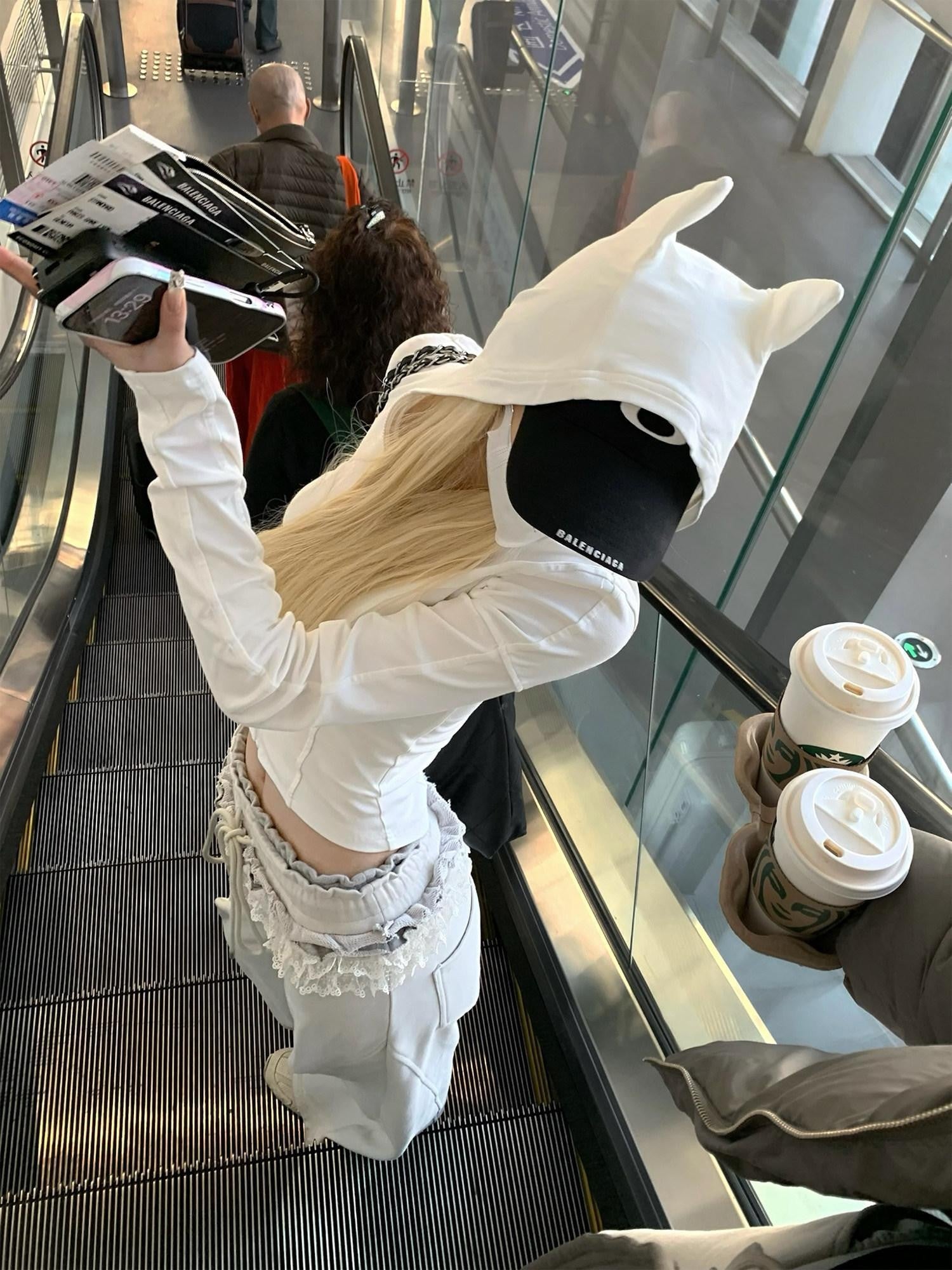 Rase le sol Devil Horn Hood Cropped Slim Waist Long Sleeve Women's Zip-up Hoodies
