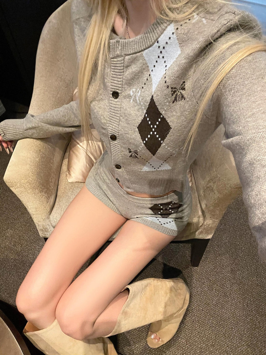 Rase le sol Diamond Cropped Cardigan Women's Knit Casual Top & Shorts Sets